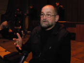 Монаший театр «У каптурах» завітав до столиці з різдвяною виставою «Крізь сон» (відео)